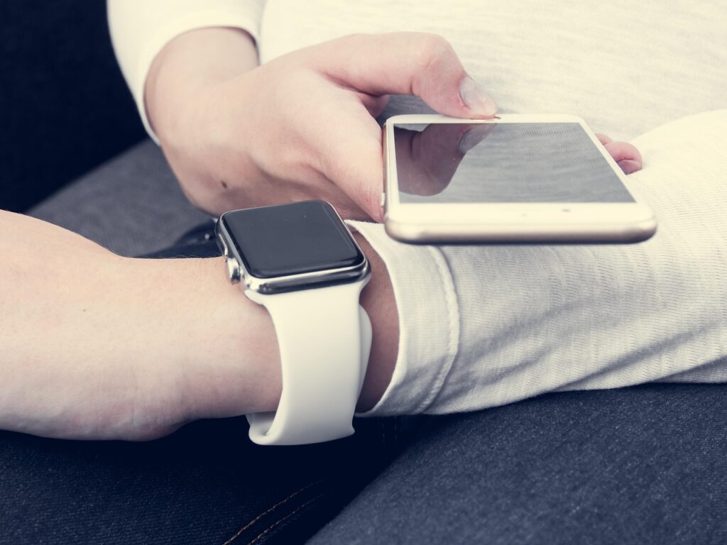 婚活アプリで使えるメッセージの例文はどれが効果的？